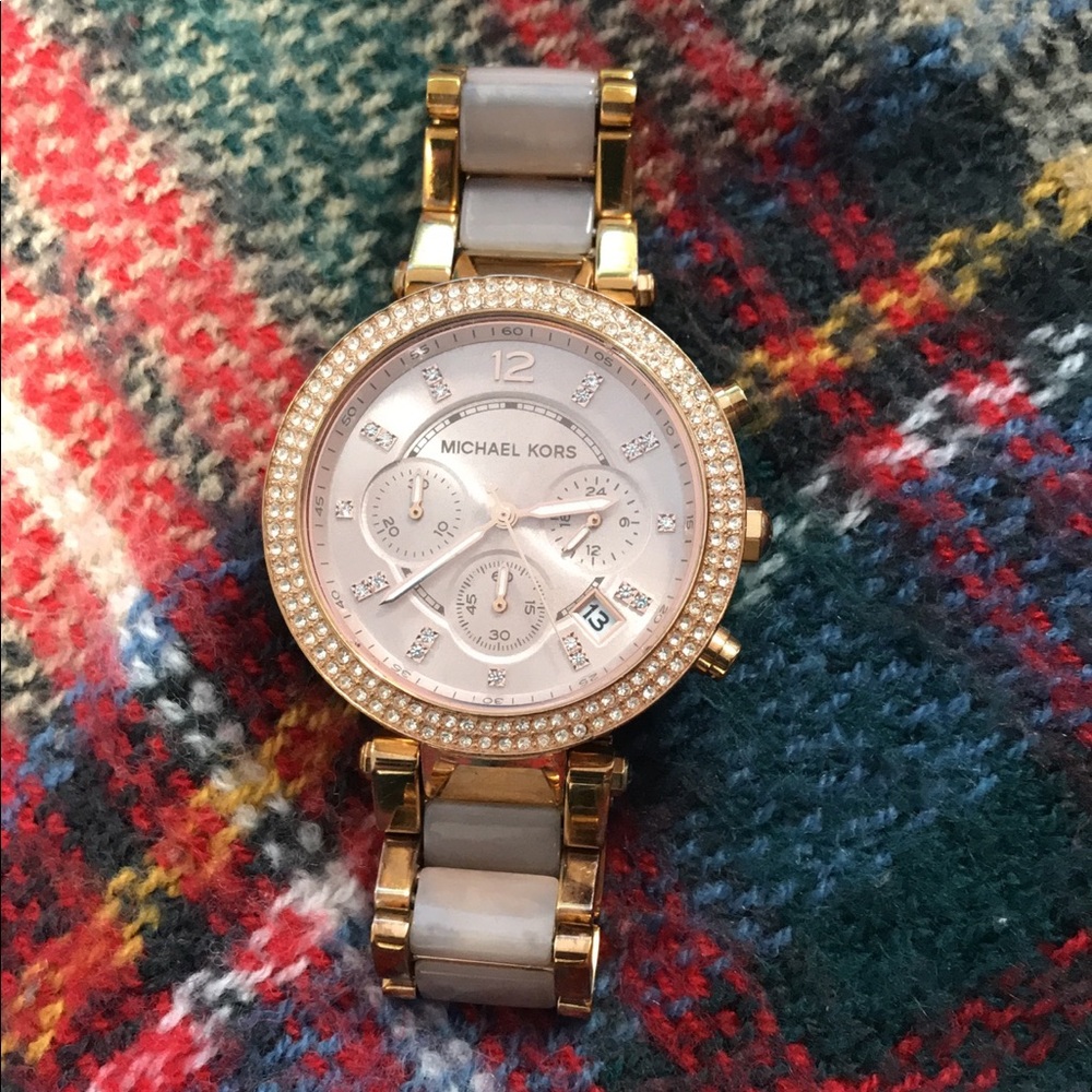 Micheal Kors Rose Gold Watch